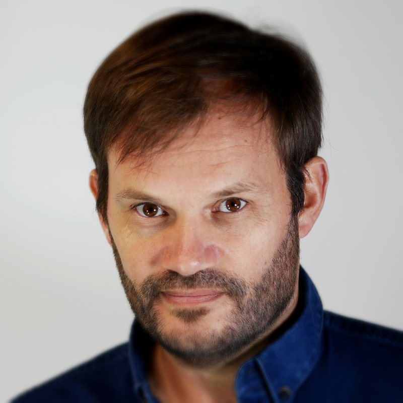 Portrait de Nicolas Willems, fondateur de Level Up Agency